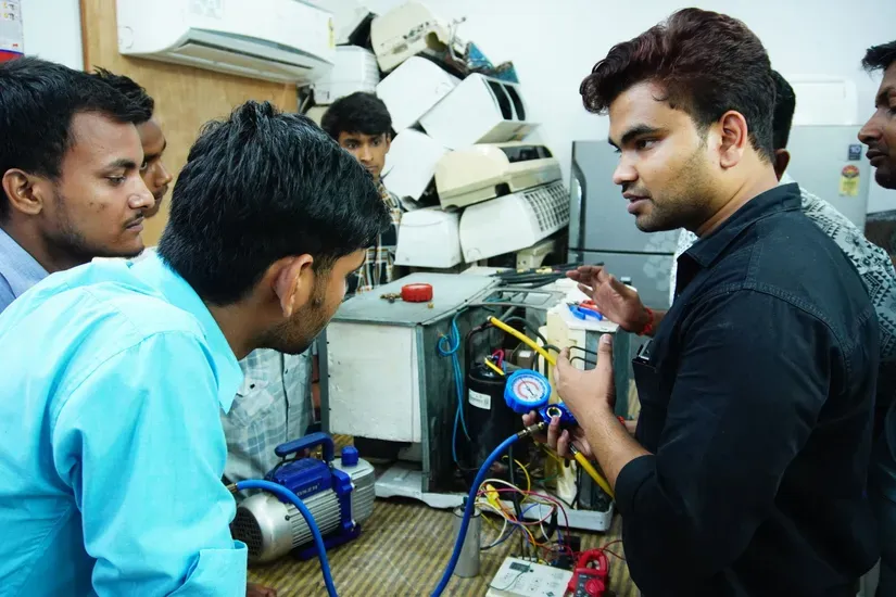 Professional skills training workshop for high-paying careers